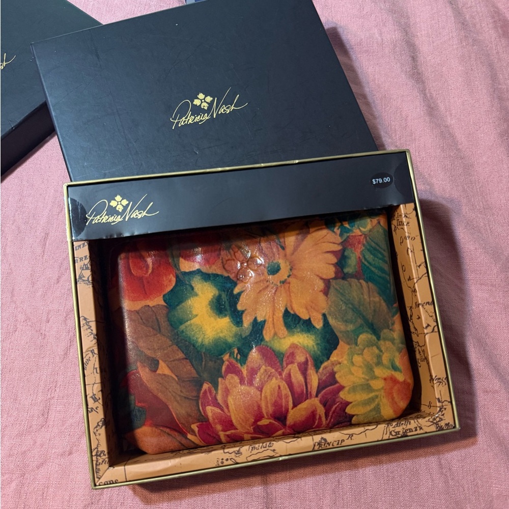 Patricia Nash Floral Wristlet